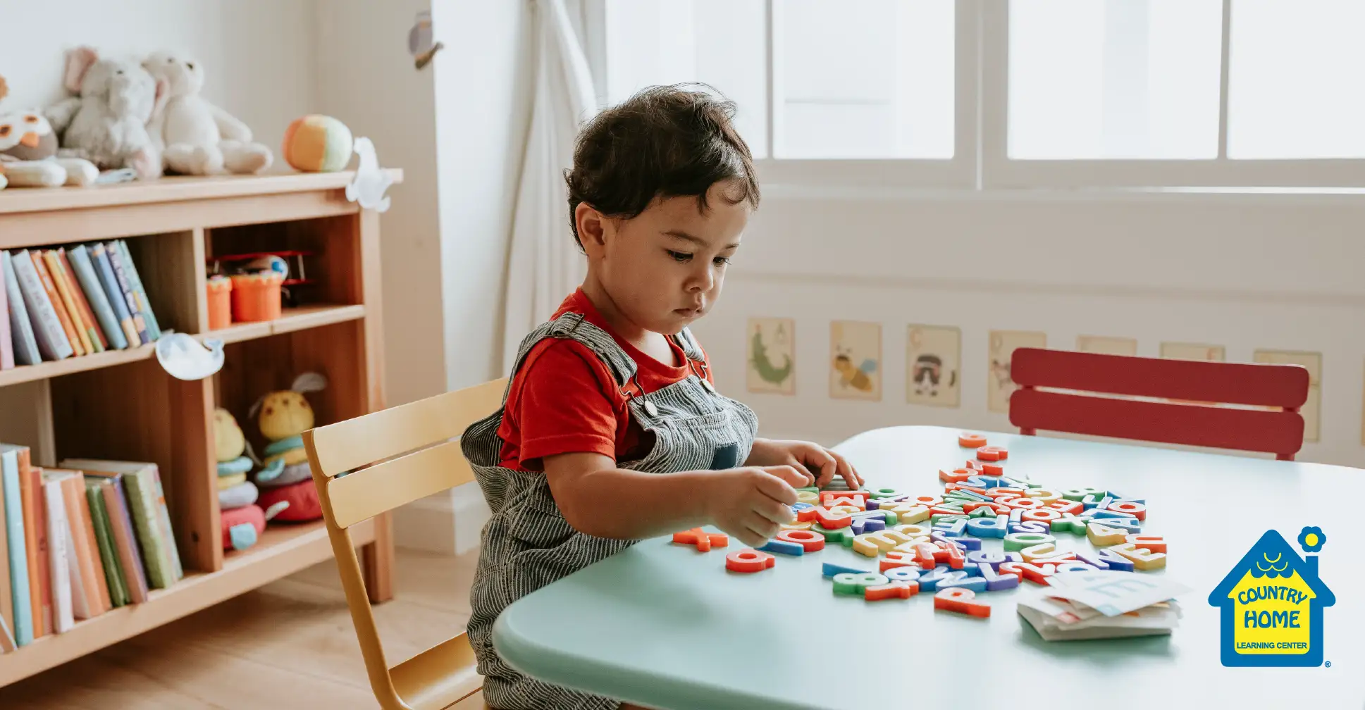 How to Encourage Independent Play in Toddlers & Preschoolers.